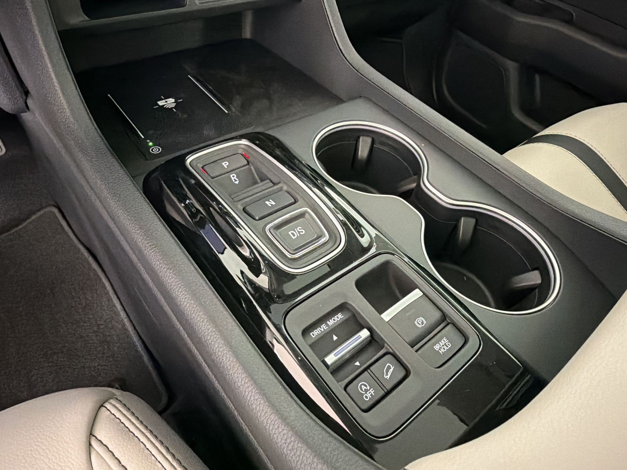 New 2026 Honda Pilot Touring image 18