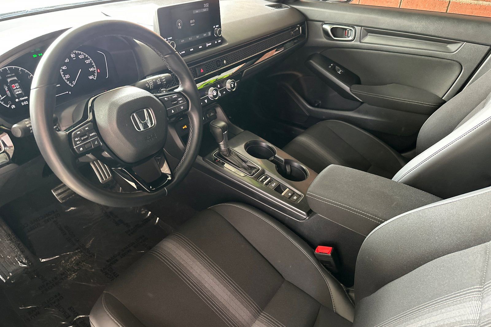 Used 2023 Honda Civic Sport image 10