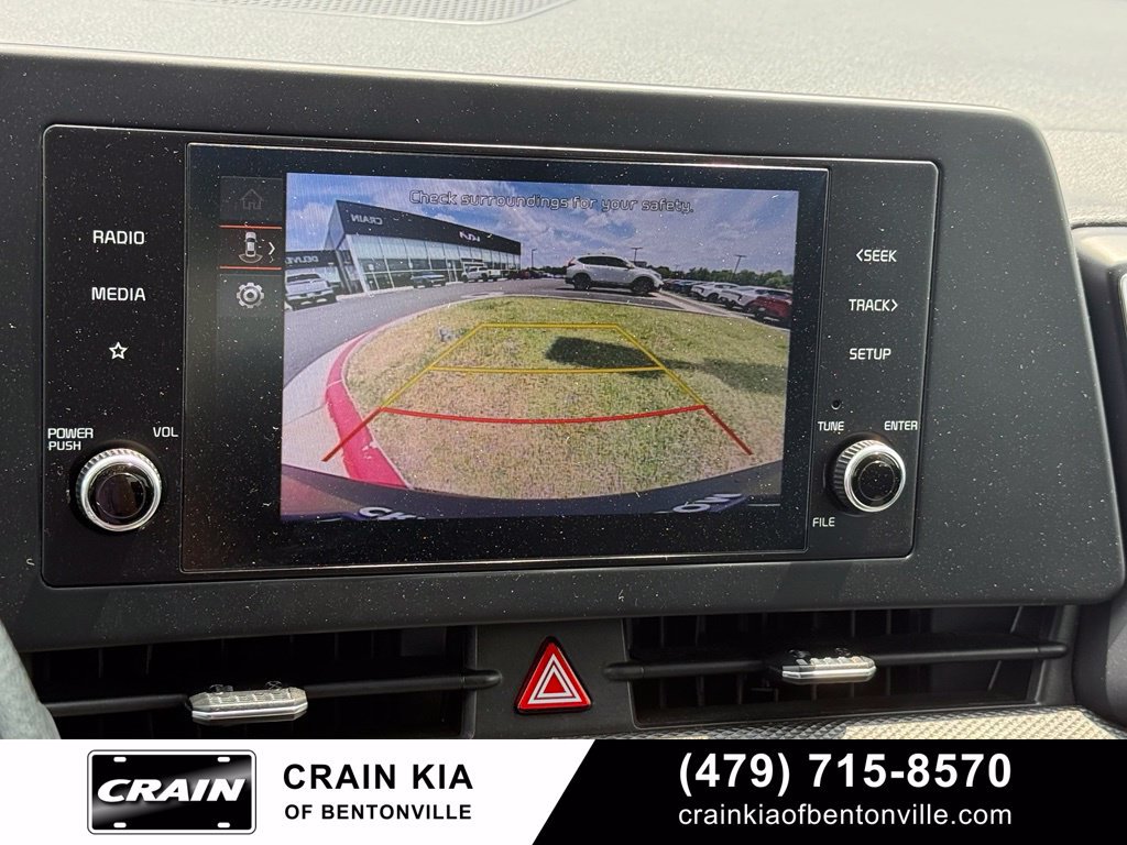 Certified 2024 Kia Sportage LX FWD image 16