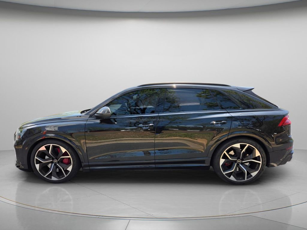 Used 2024 Audi RS Q8 w/ Black Optic Package AWD/4WD image 5