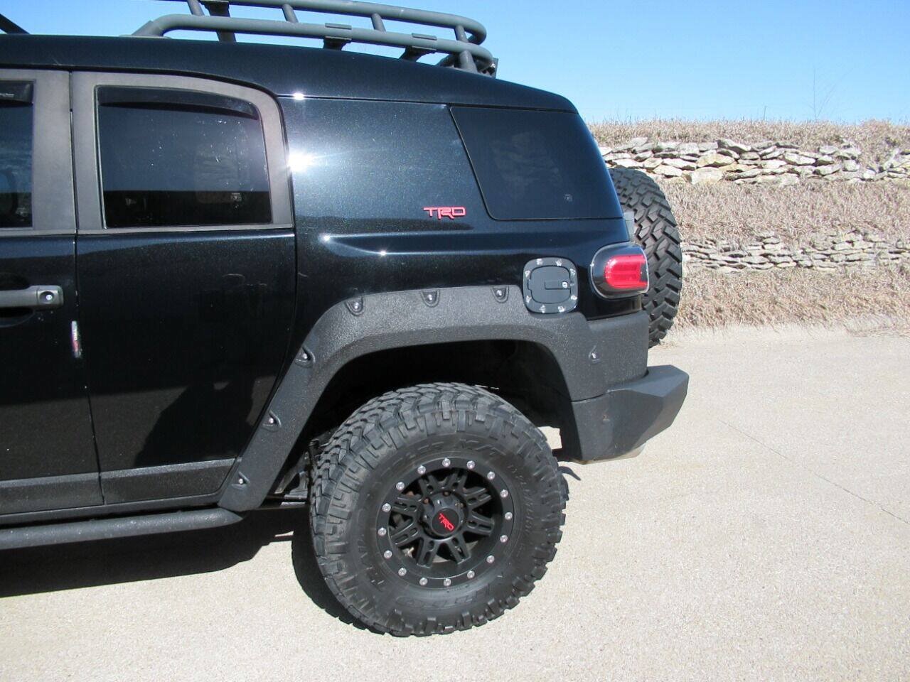 Used 2007 Toyota FJ Cruiser 4WD image 14