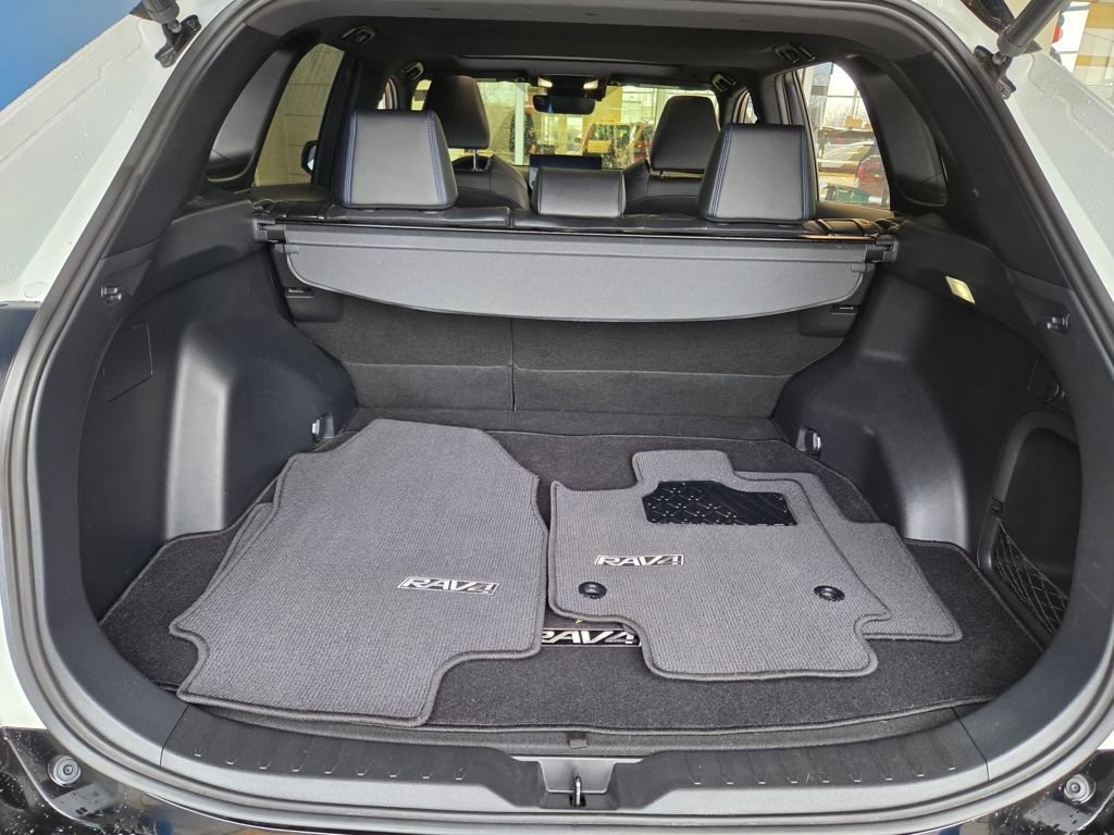 Used 2023 Toyota RAV4 XSE w/ XSE Grade Weather Package image 9