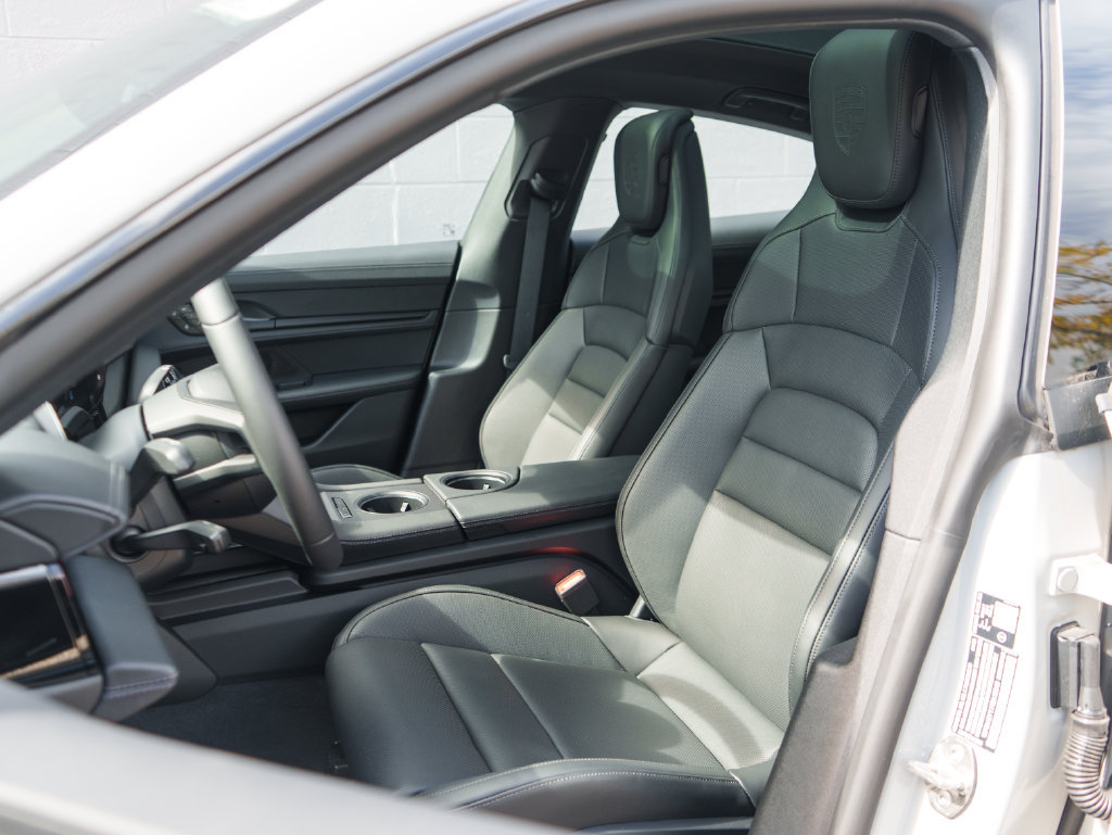 New 2026 Porsche Taycan AWD/4WD image 5