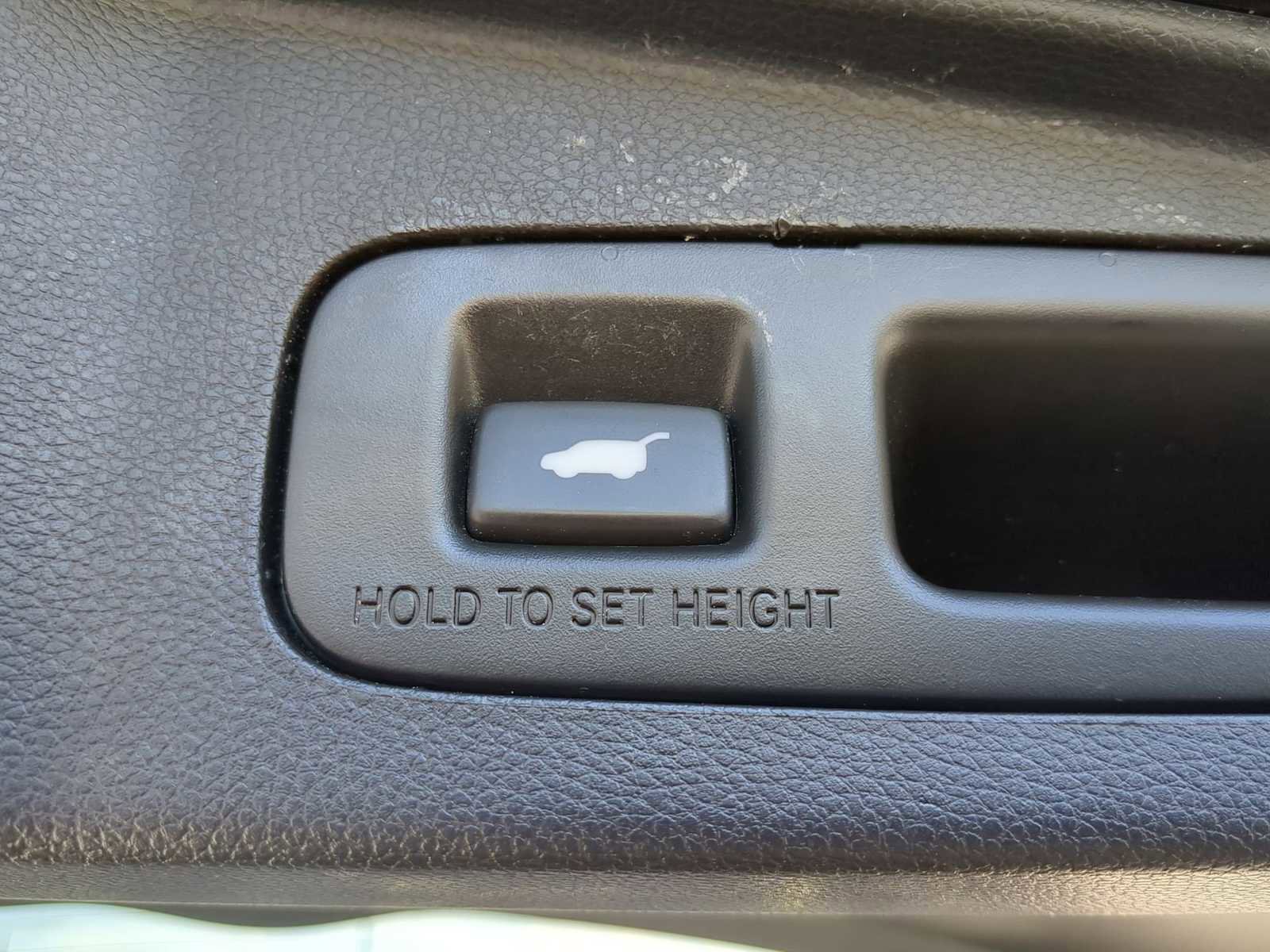 Used 2017 Honda CR-V Touring image 27