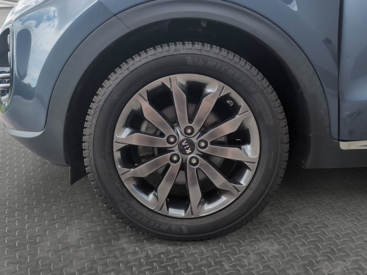 Used 2018 Kia Sportage EX w/ EX Sport Appearance Package AWD/4WD image 29