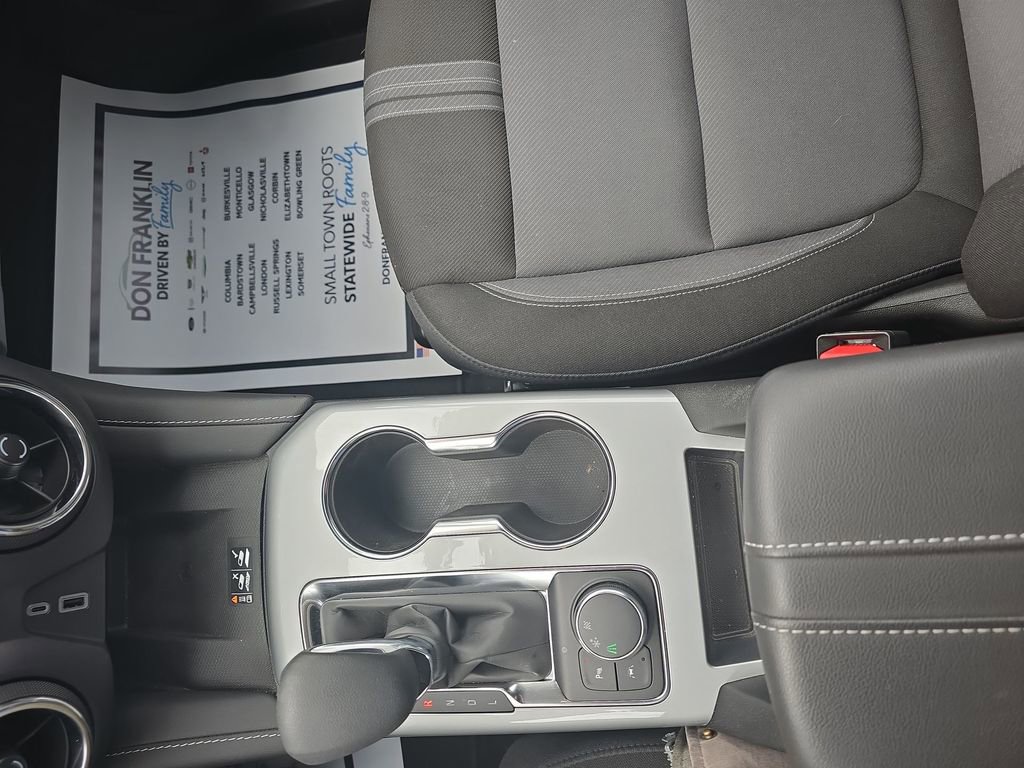 Used 2024 Chevrolet Blazer LT w/ Convenience Package FWD image 27
