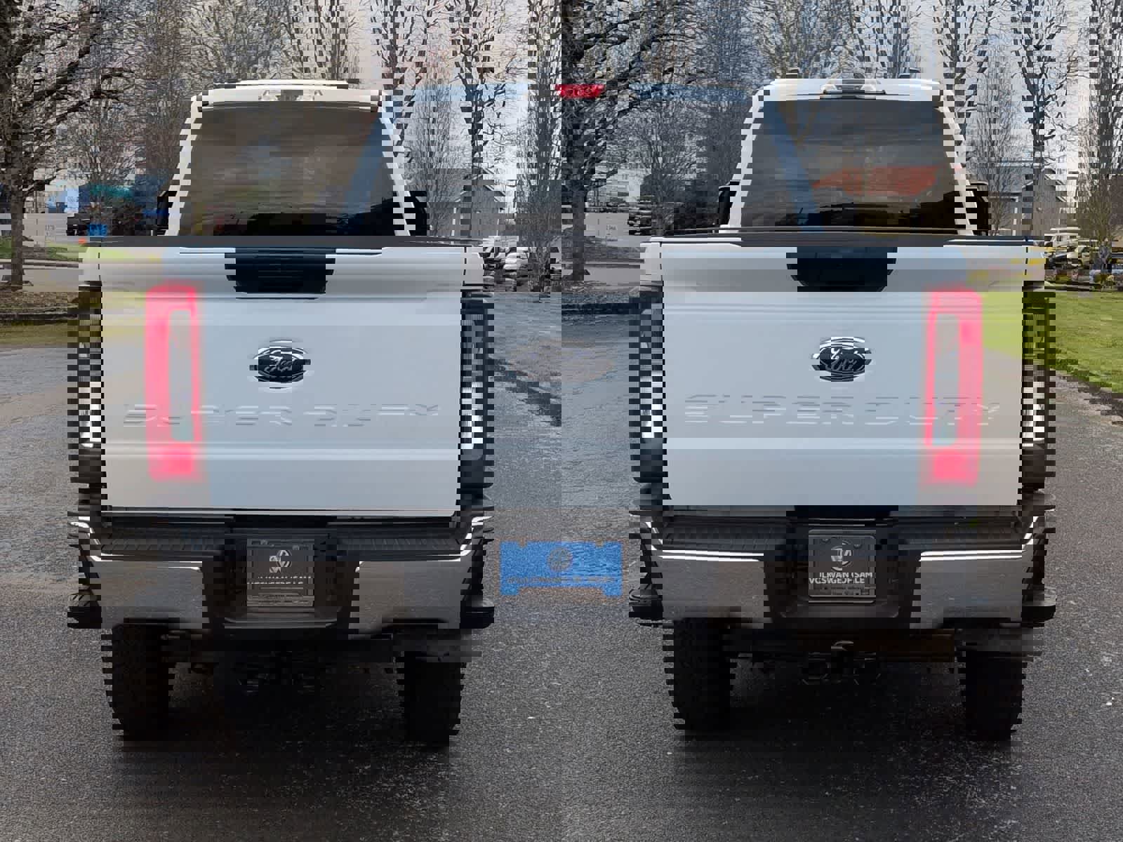 Used 2024 Ford F350 XLT image 5