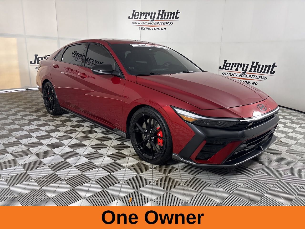 Used 2025 Hyundai Elantra N image 4