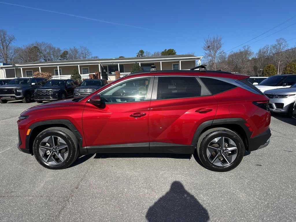 Used 2025 Hyundai Tucson SEL image 2