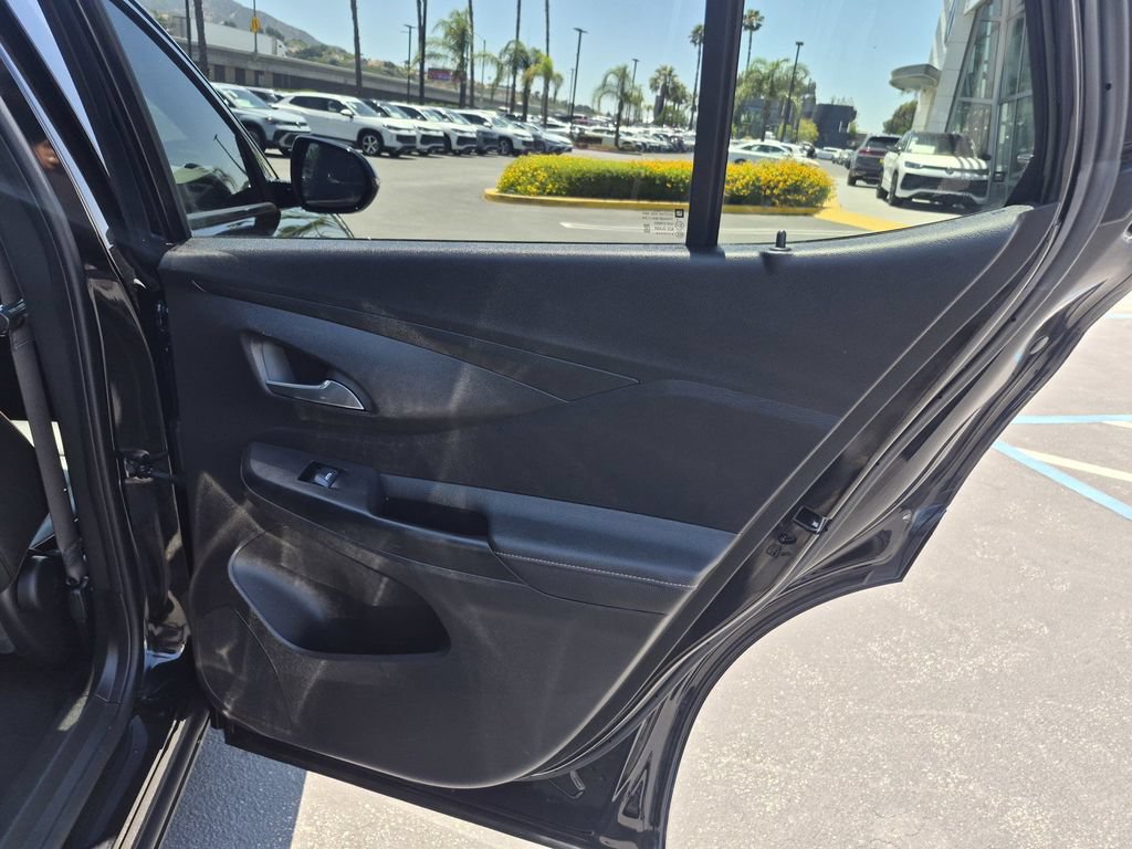 Used 2024 Buick Envista Avenir FWD image 23