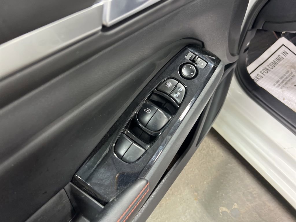 Used 2025 Nissan Altima 2.5 SR image 21