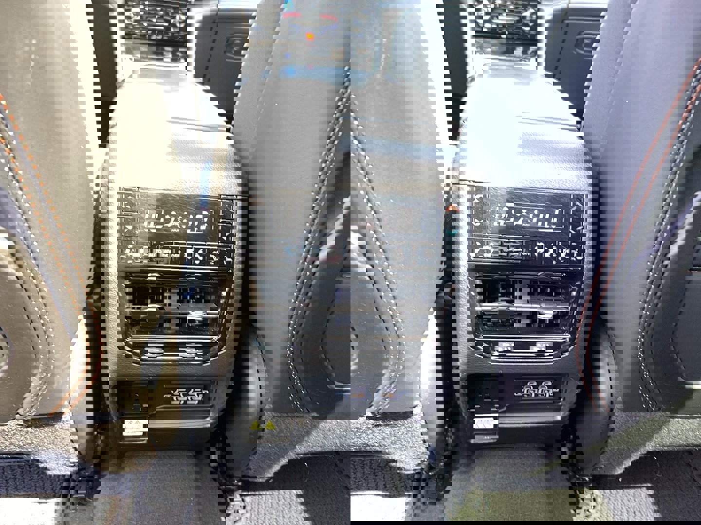 Used 2023 Jeep Grand Cherokee L Summit image 29