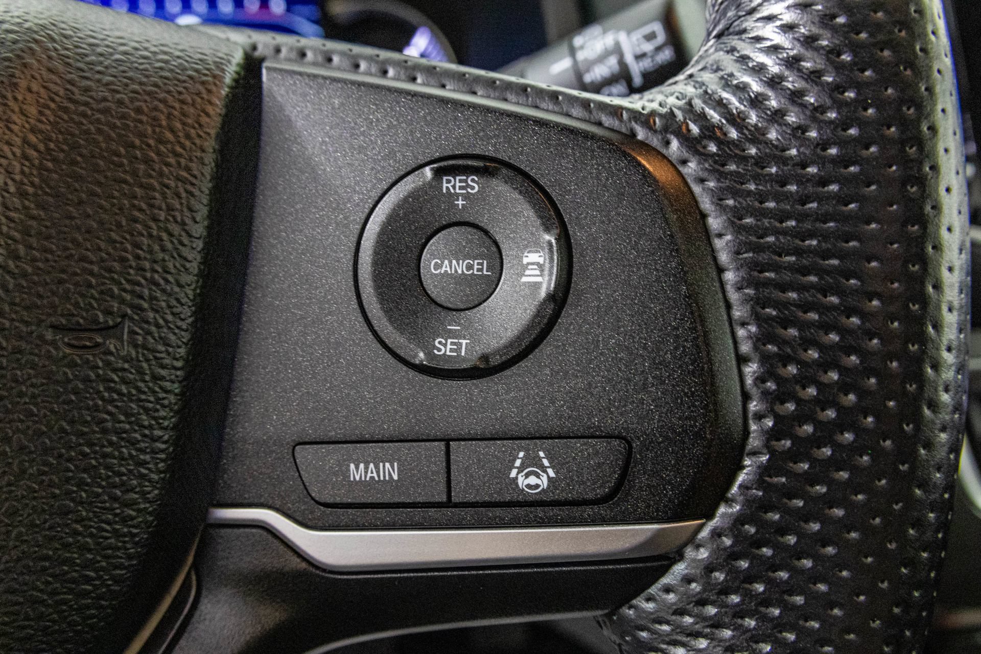 Used 2023 Honda Passport EX-L image 32