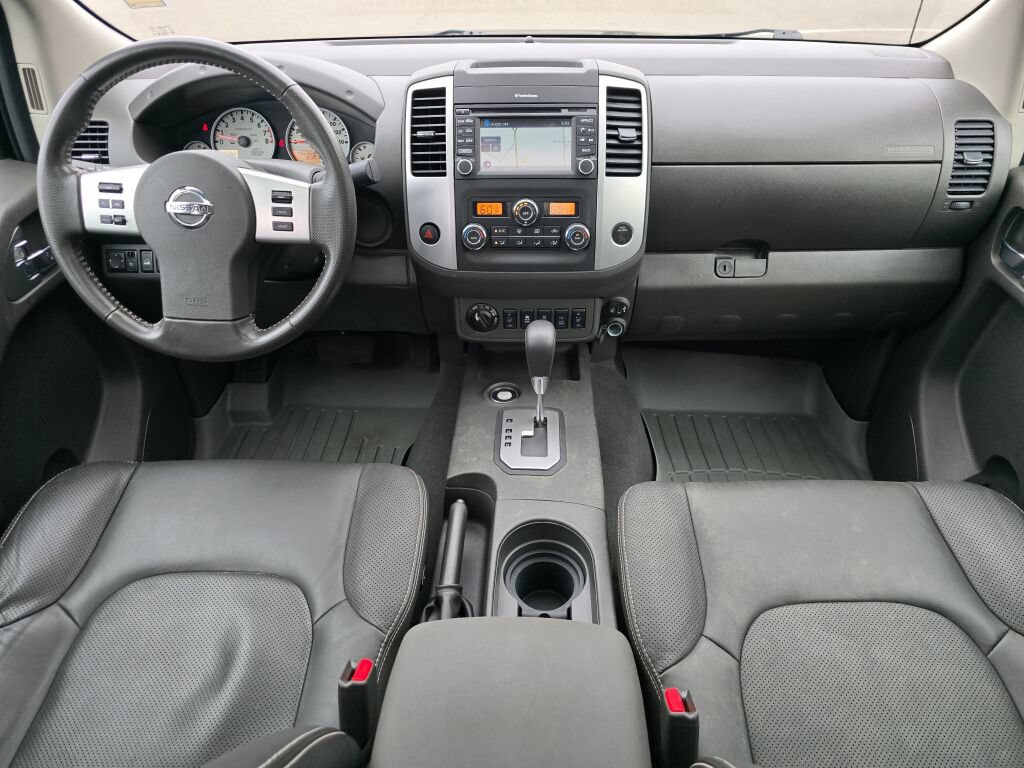 Used 2021 Nissan Frontier PRO-4X w/ Pro-4x Utility Package AWD/4WD image 15