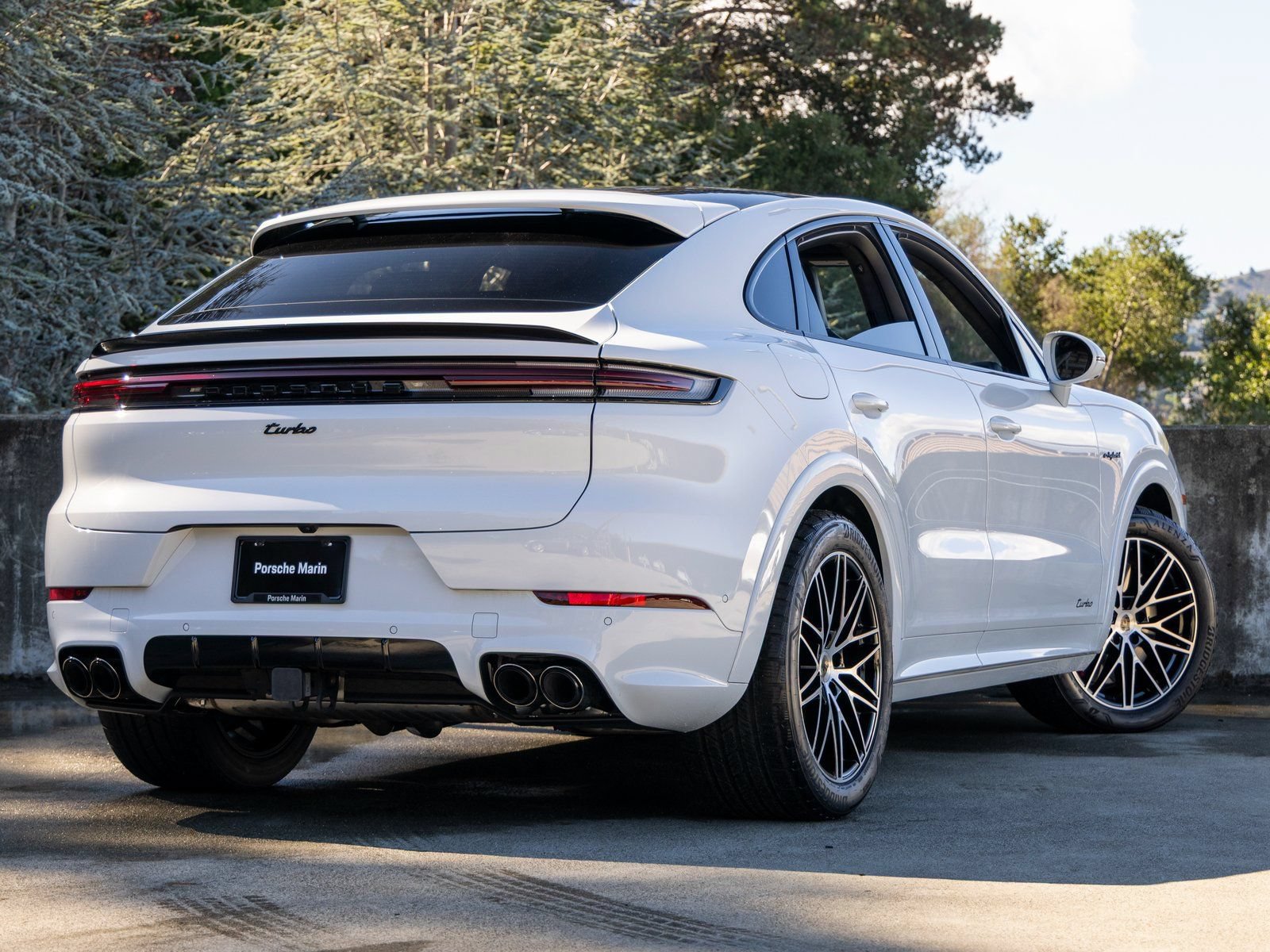 New 2025 Porsche Cayenne Turbo AWD/4WD image 11