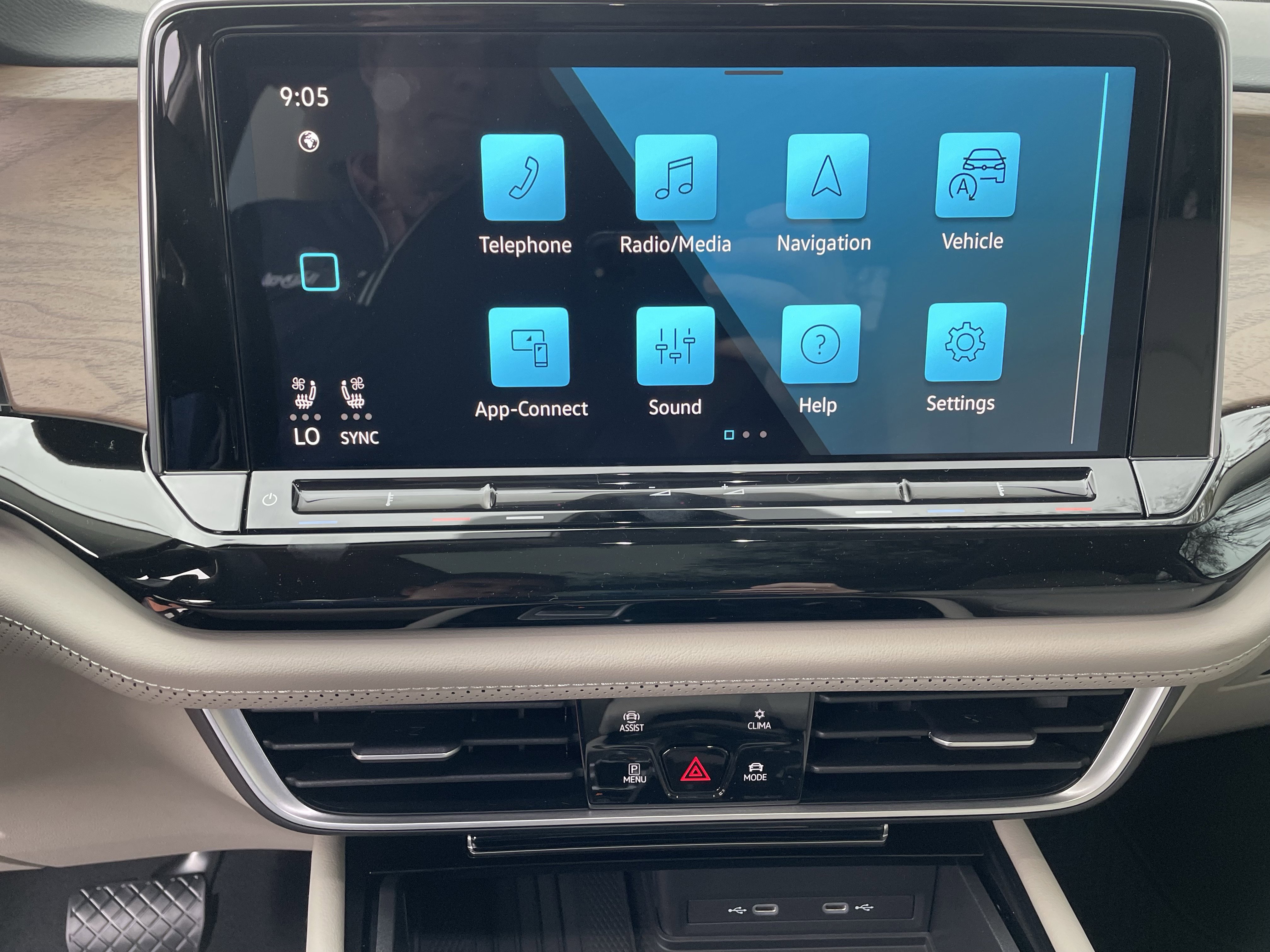 New 2026 Volkswagen Atlas SE image 19