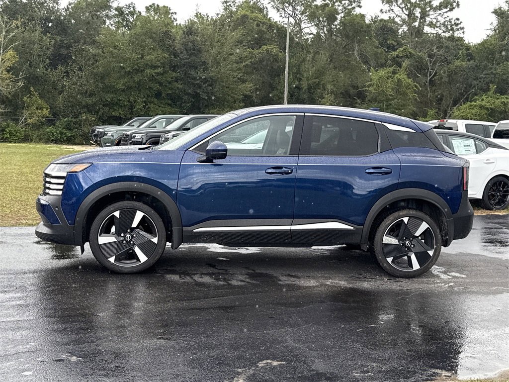 Certified 2025 Nissan Kicks SR image 10