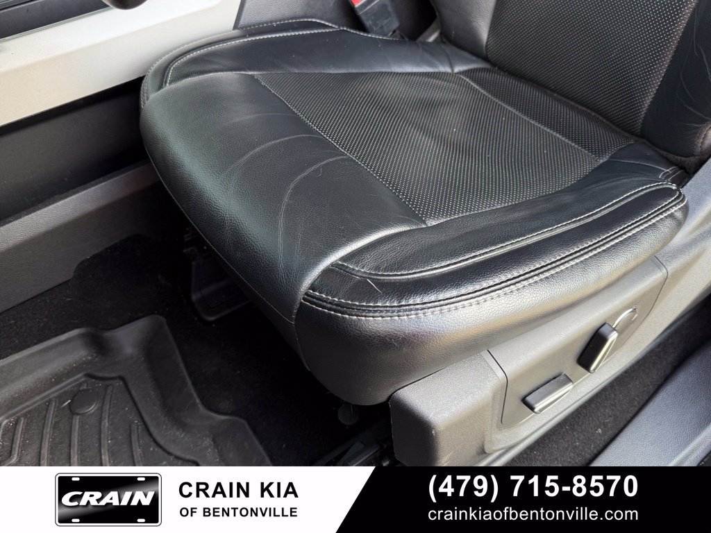 Used 2019 Ford F350 Lariat w/ Lariat Ultimate Package AWD/4WD image 23