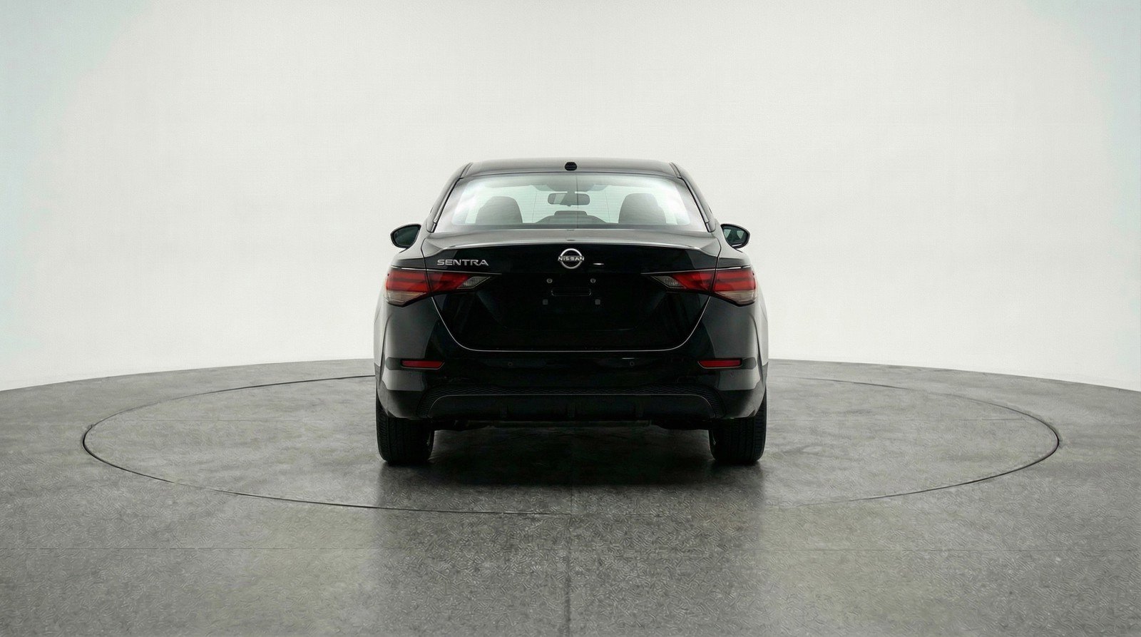 Used 2025 Nissan Sentra SV image 7