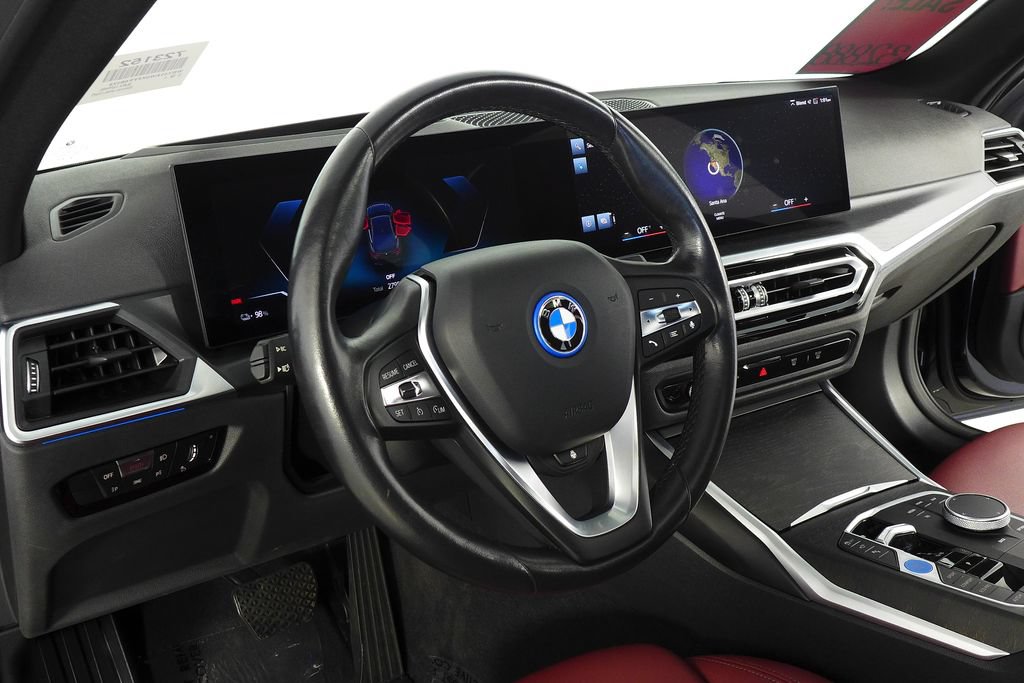 Certified 2023 BMW i4 eDrive35 w/ Premium Package RWD image 31
