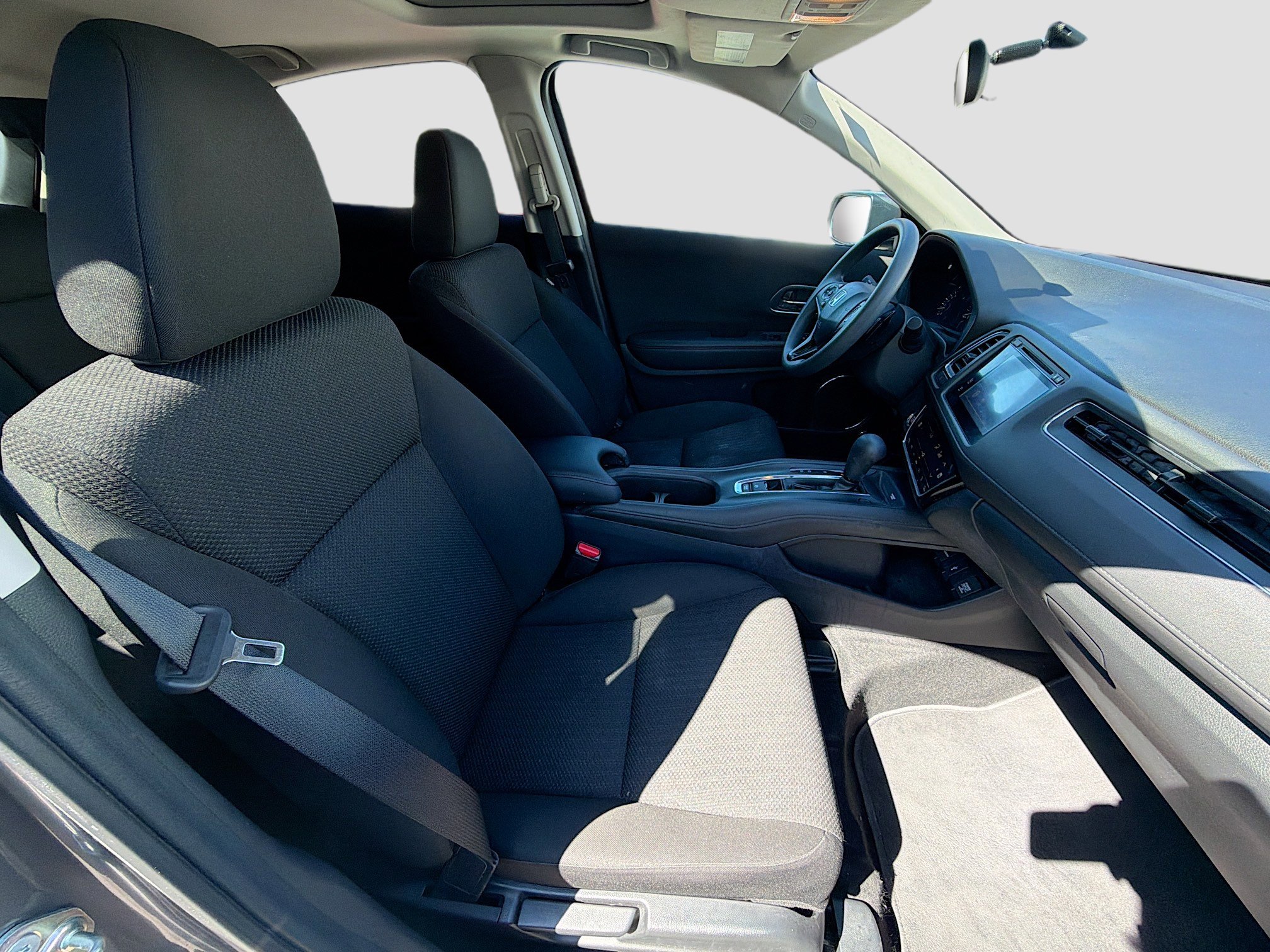 Used 2017 Honda HR-V EX image 15