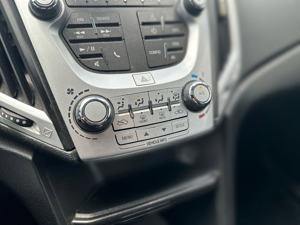 Used 2017 GMC Terrain SLE FWD image 16