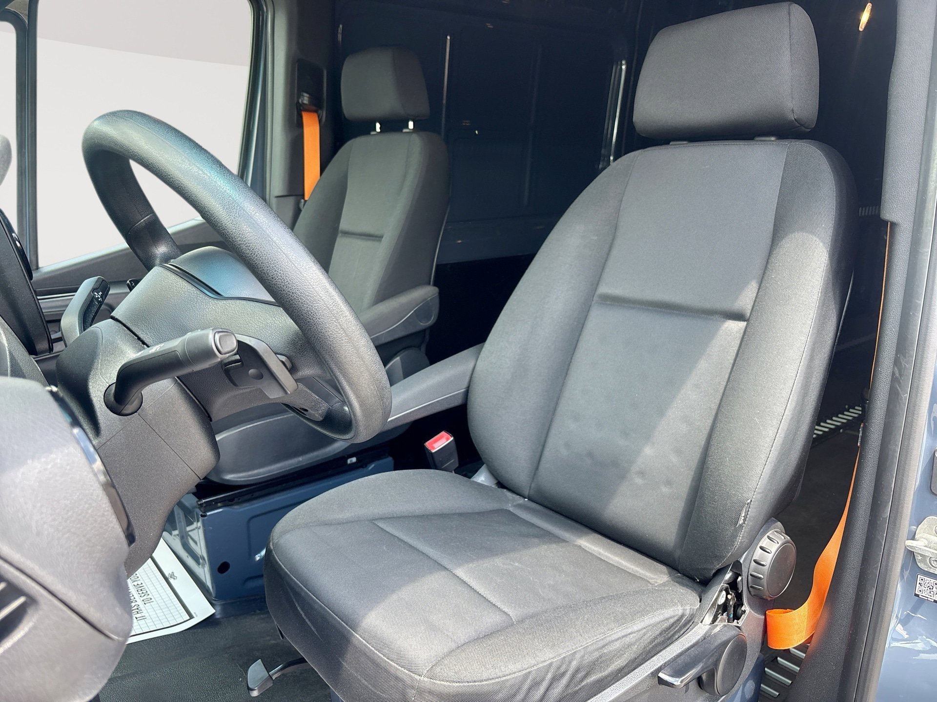 Used 2021 Mercedes-Benz Sprinter 2500 image 13