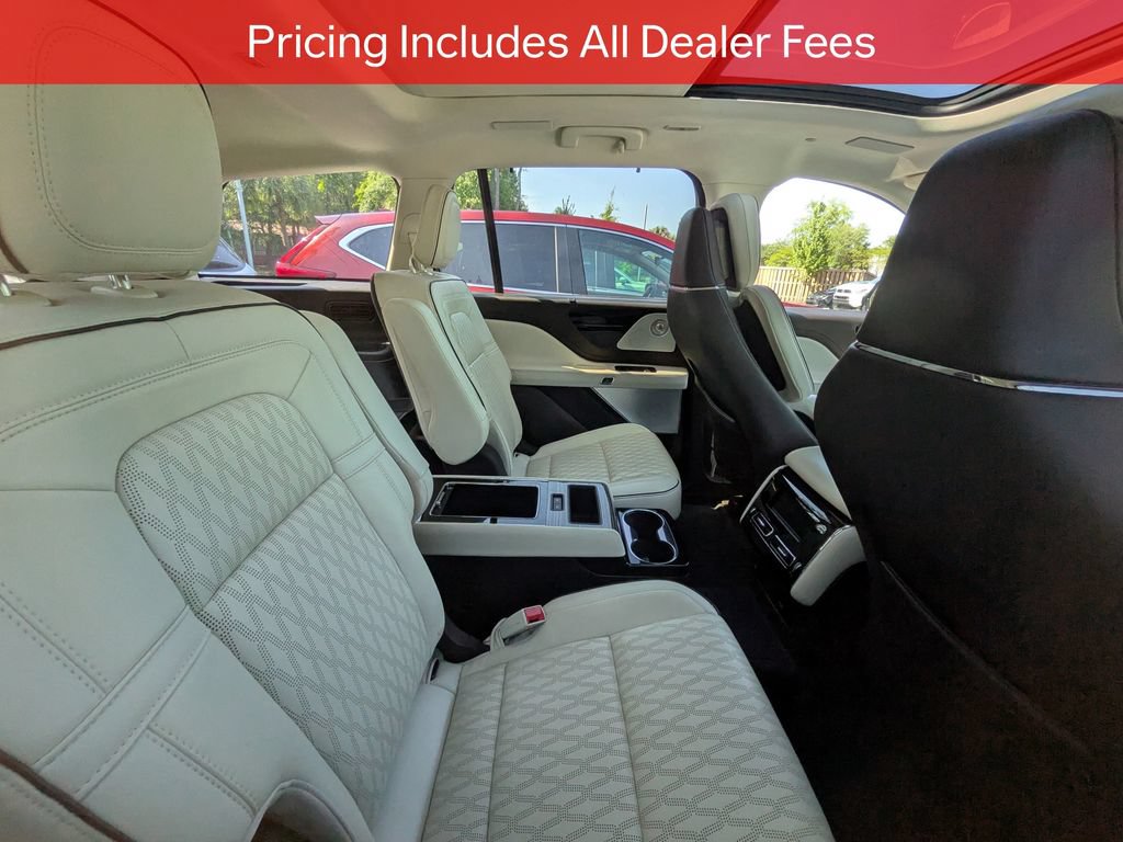 Used 2021 Lincoln Aviator Black Label Grand Touring AWD/4WD image 8