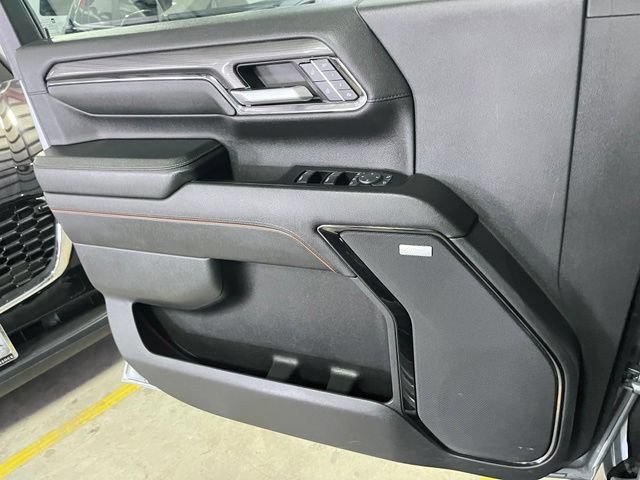Used 2024 GMC Sierra 2500 AT4 w/ Technology Package AWD/4WD image 21