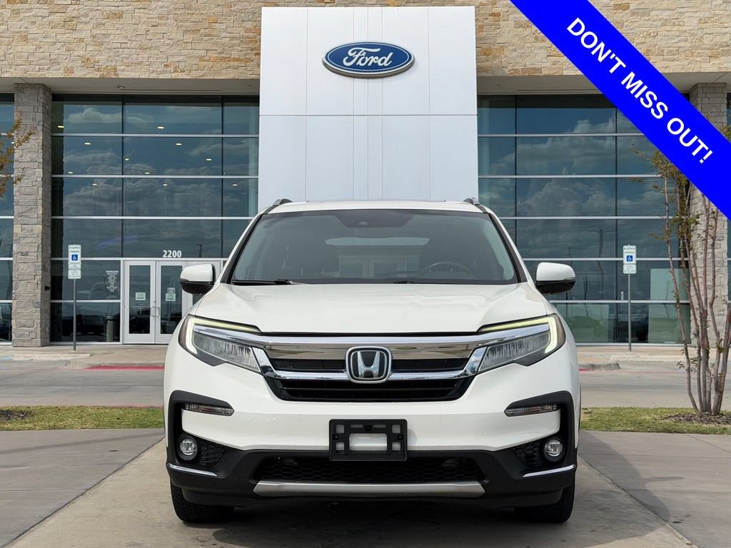Used 2019 Honda Pilot Touring image 2