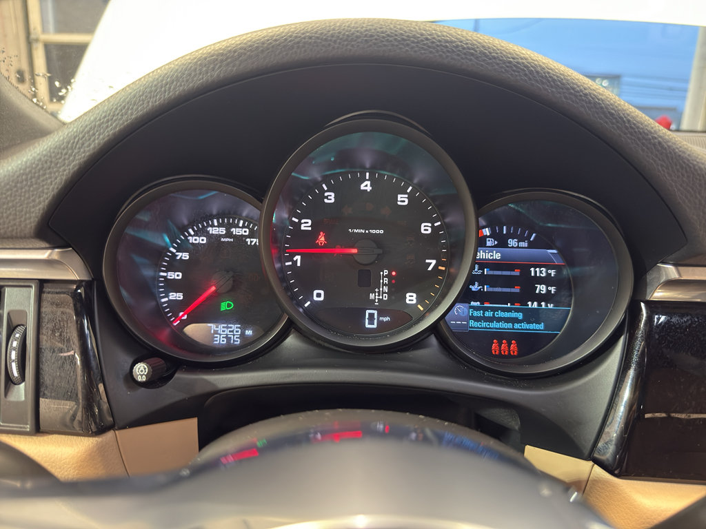 Used 2021 Porsche Macan AWD/4WD image 21