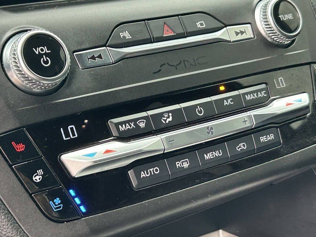 Used 2020 Ford Explorer ST image 26