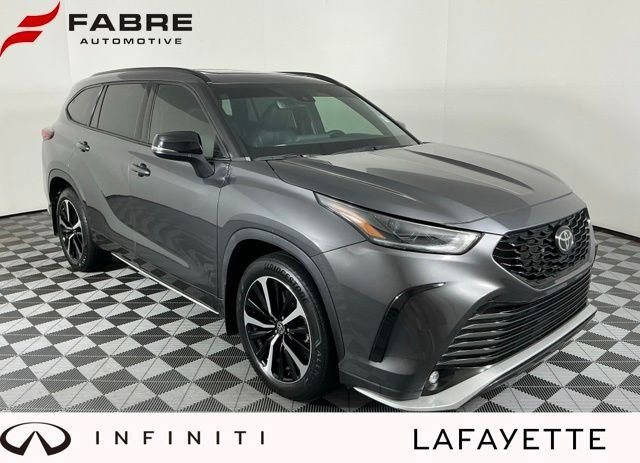 Used 2022 Toyota Highlander XSE