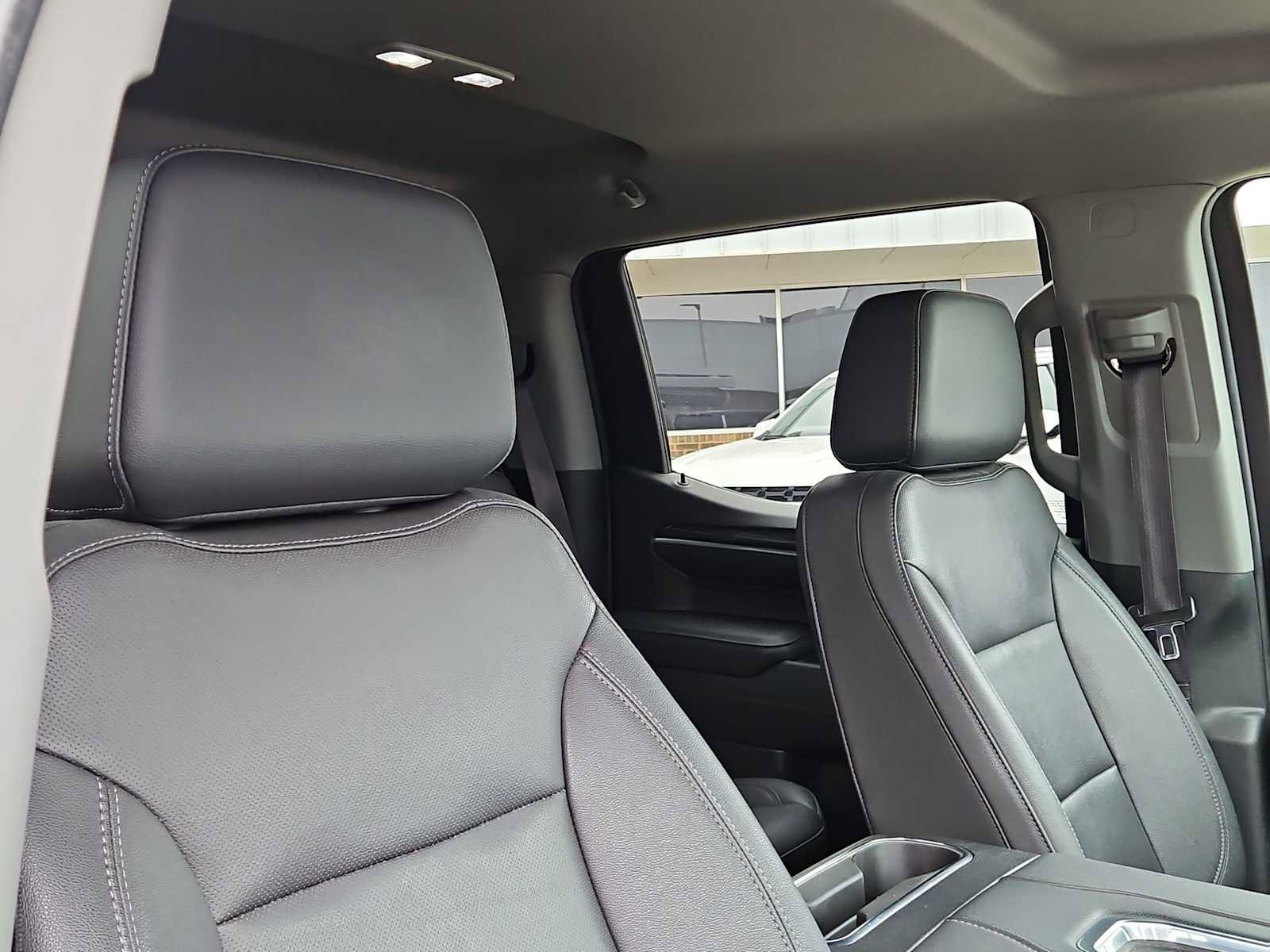 Used 2022 Chevrolet Silverado 1500 LTZ AWD/4WD image 18
