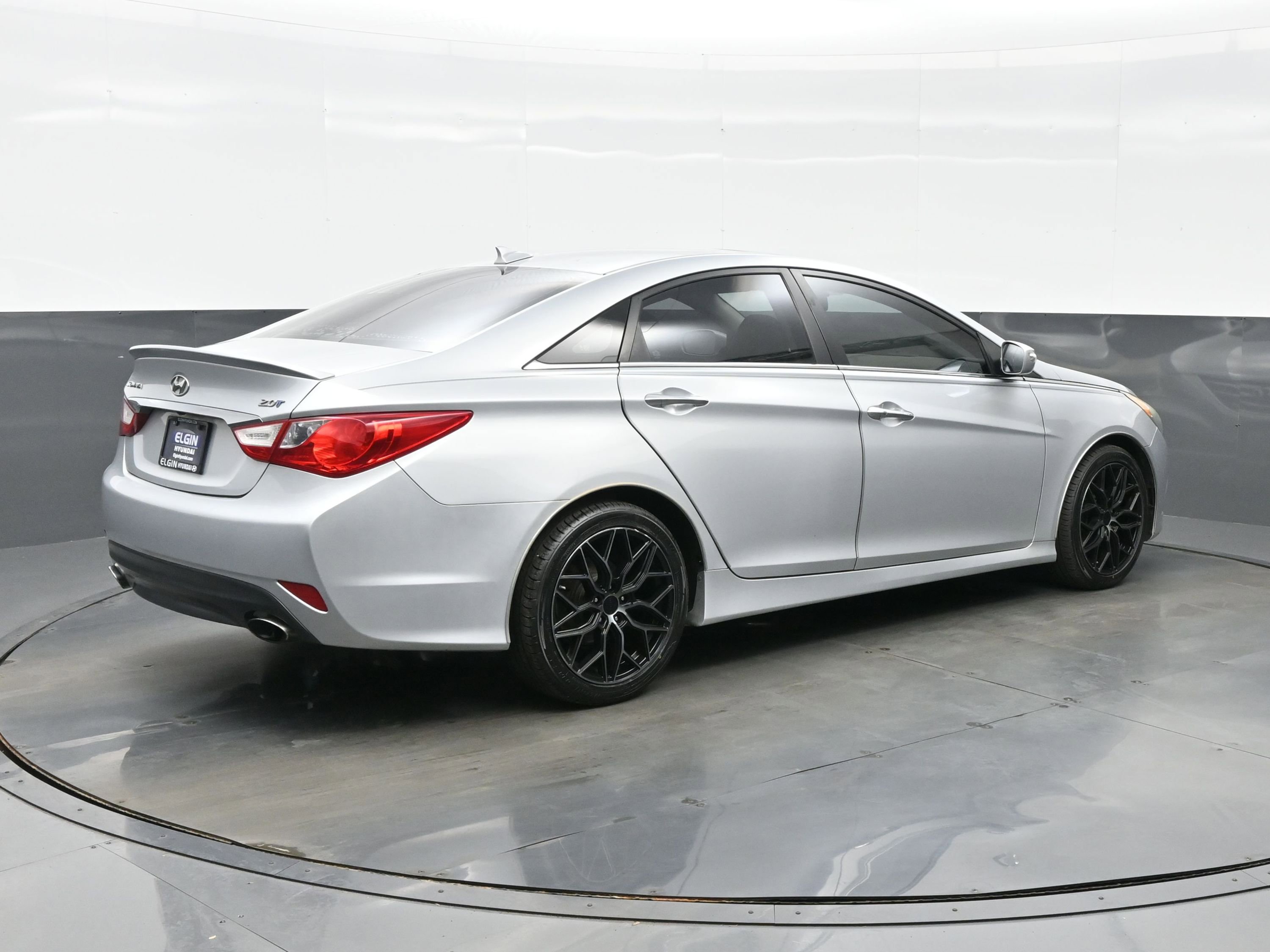 Used 2014 Hyundai Sonata SE w/ Premium Package 03 FWD image 6