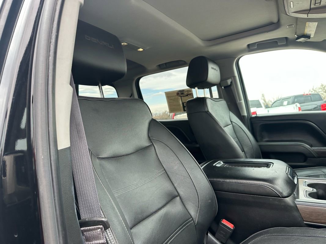 Used 2017 GMC Sierra 3500 Denali w/ Duramax Plus Package image 16