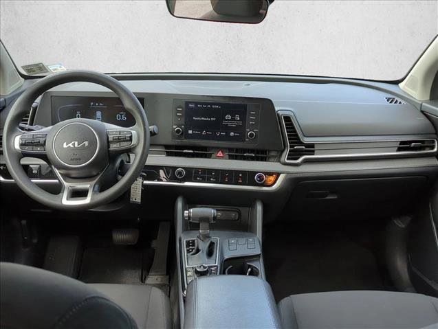 Used 2023 Kia Sportage LX AWD/4WD image 16