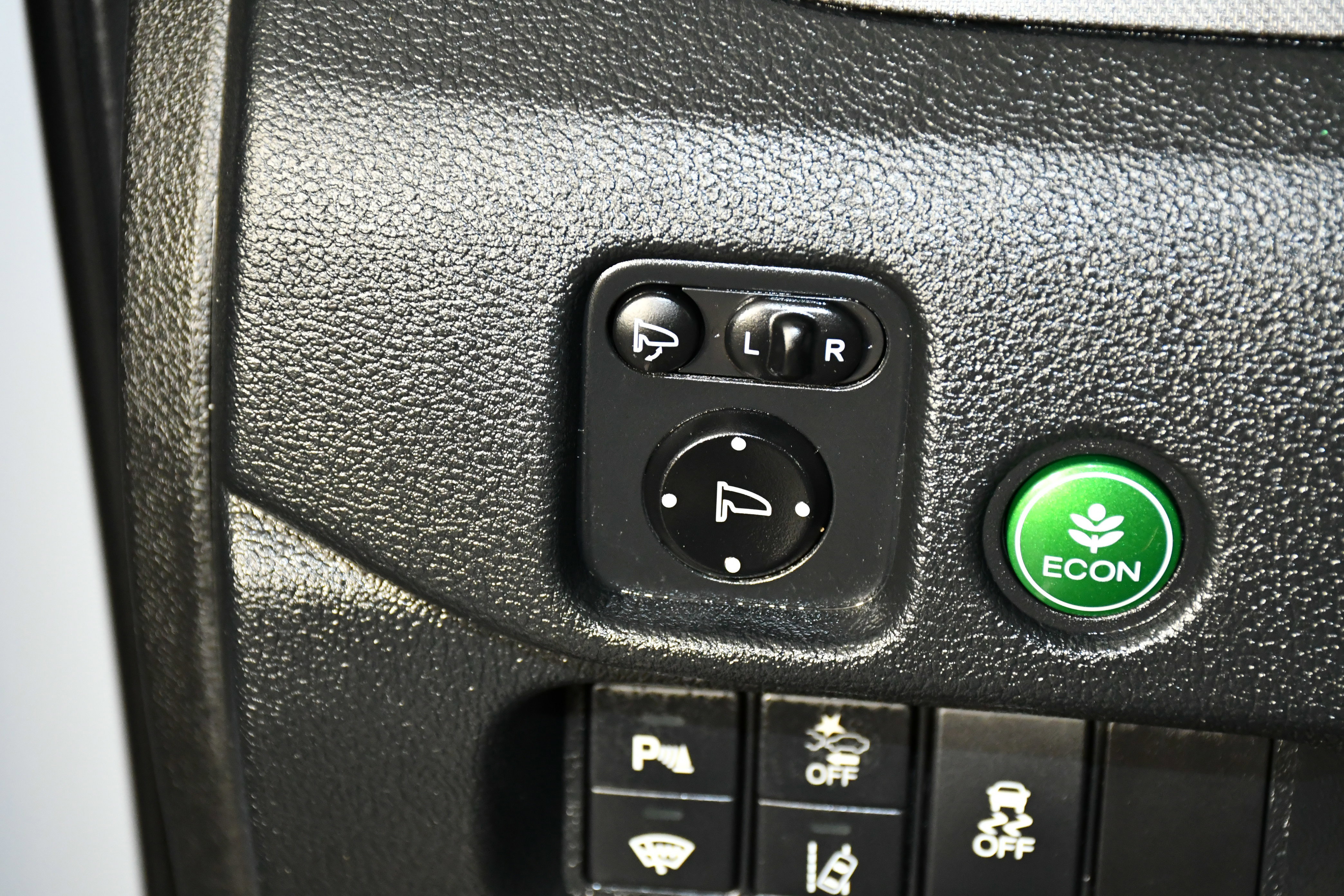 Certified 2023 Honda Passport TrailSport image 36