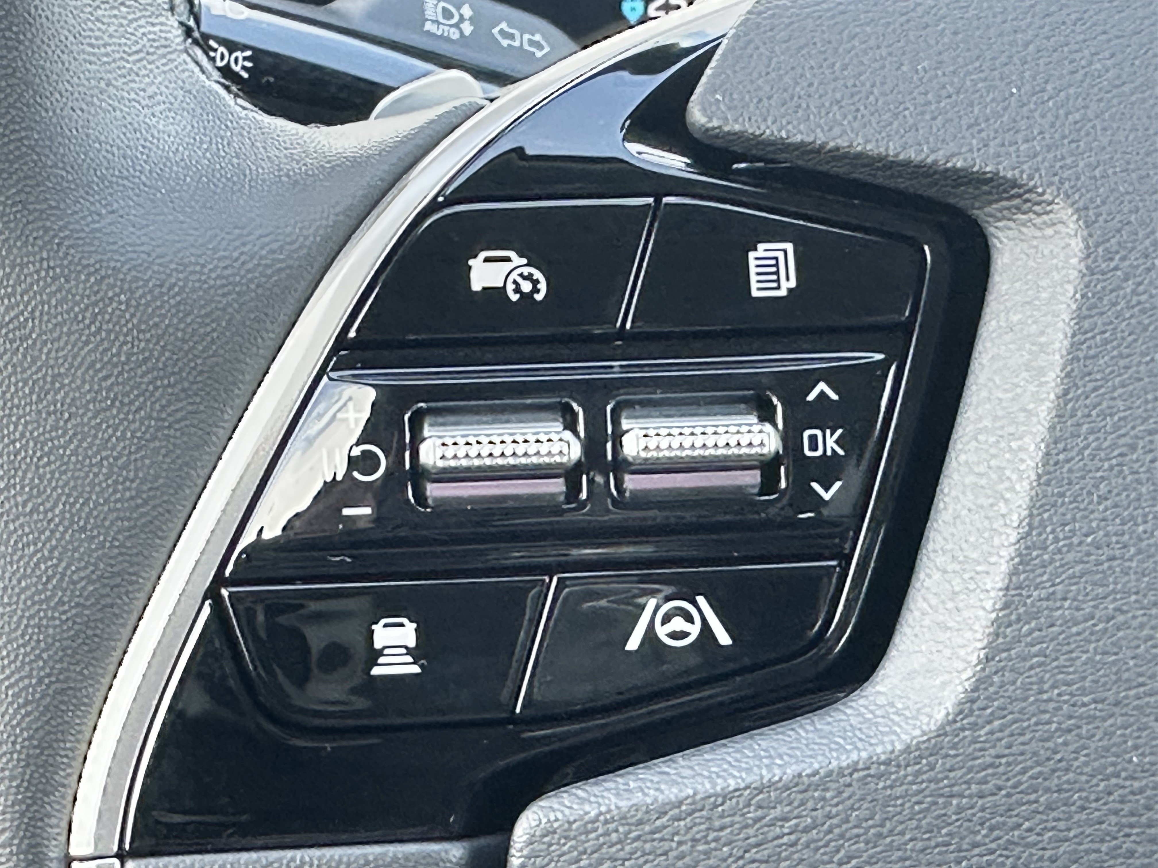 Used 2024 Kia Niro Wind w/ Wind Preserve Package FWD image 23