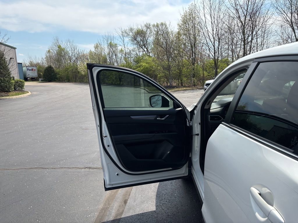 Used 2019 MAZDA CX-5 Sport FWD image 13