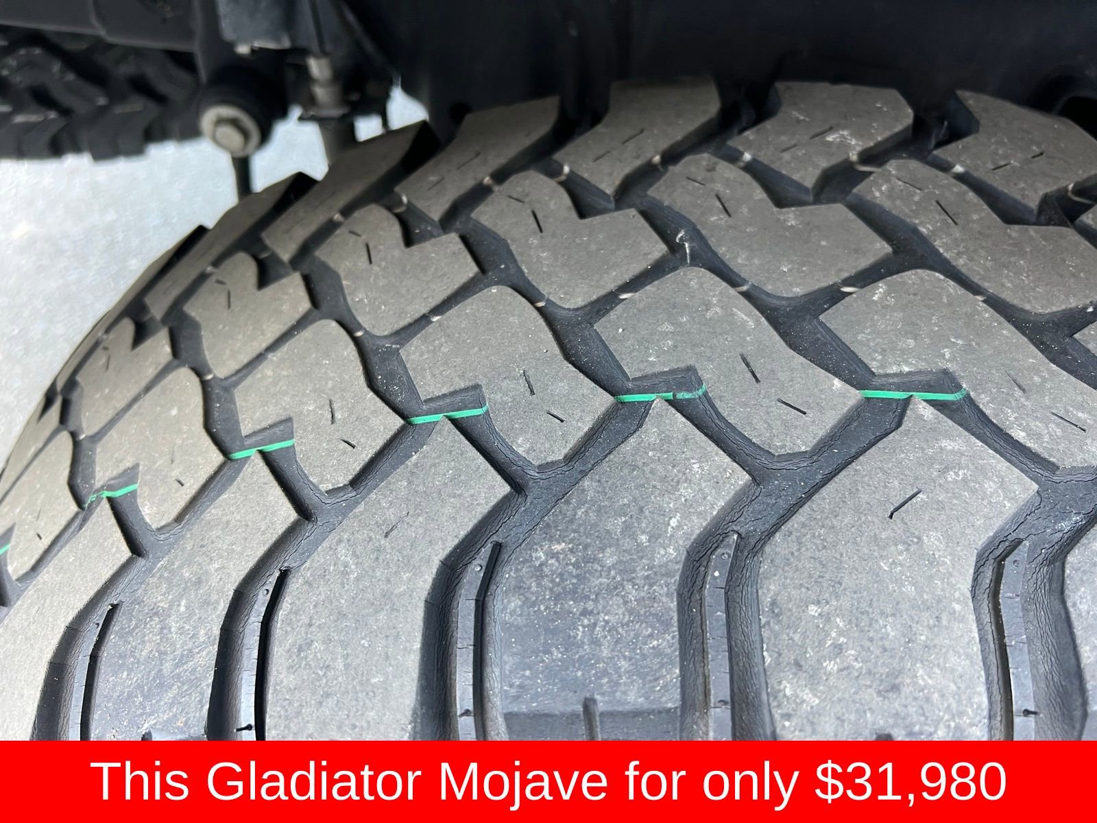 Used 2022 Jeep Gladiator Mojave w/ Cold Weather Group image 31