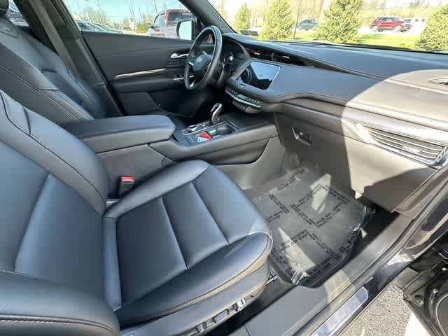 Used 2023 Cadillac XT4 Sport w/ Sun And Sound Package AWD/4WD image 23