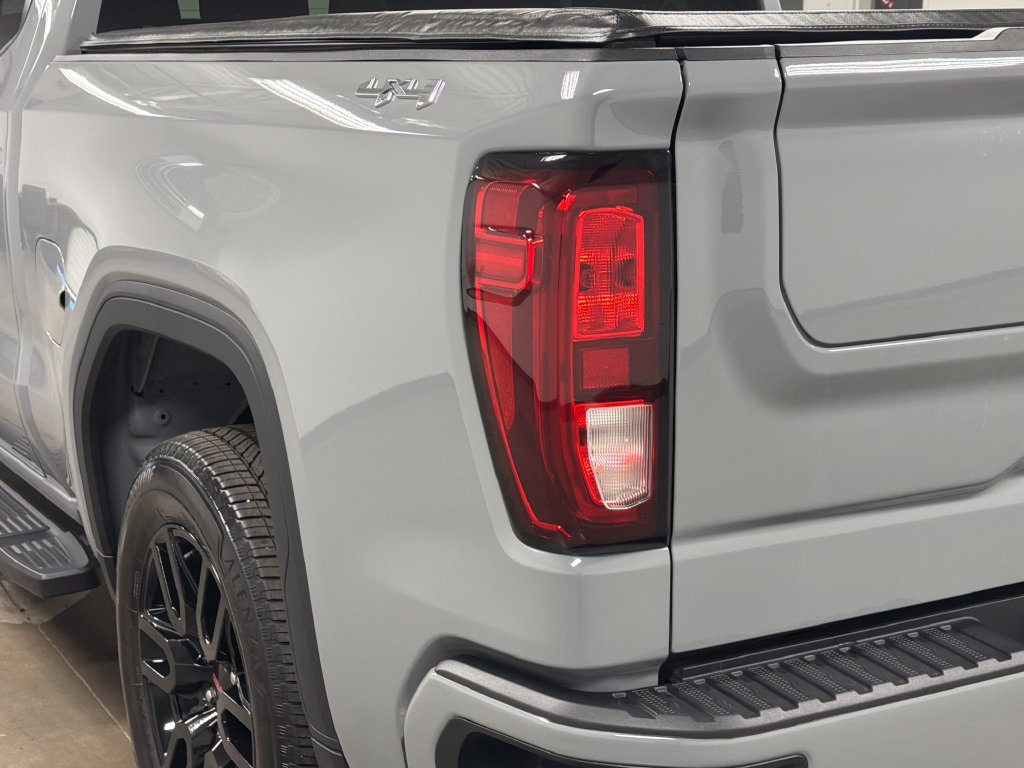 Used 2024 GMC Sierra 1500 Elevation AWD/4WD image 17