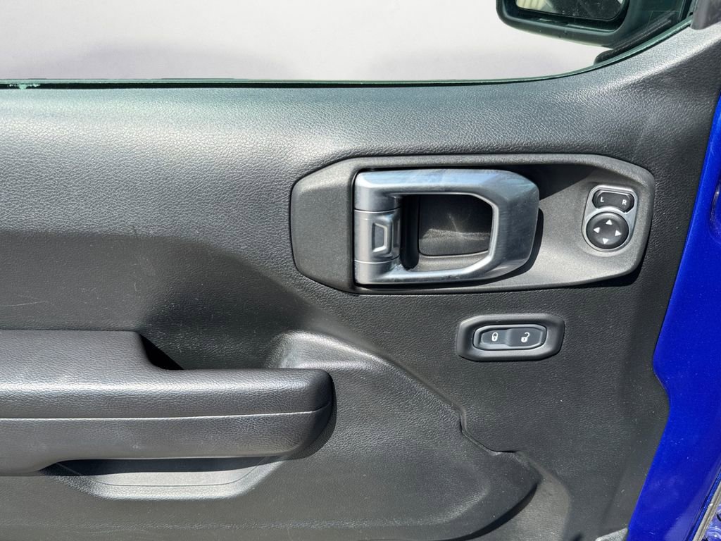 Used 2020 Jeep Wrangler Unlimited Sport image 23