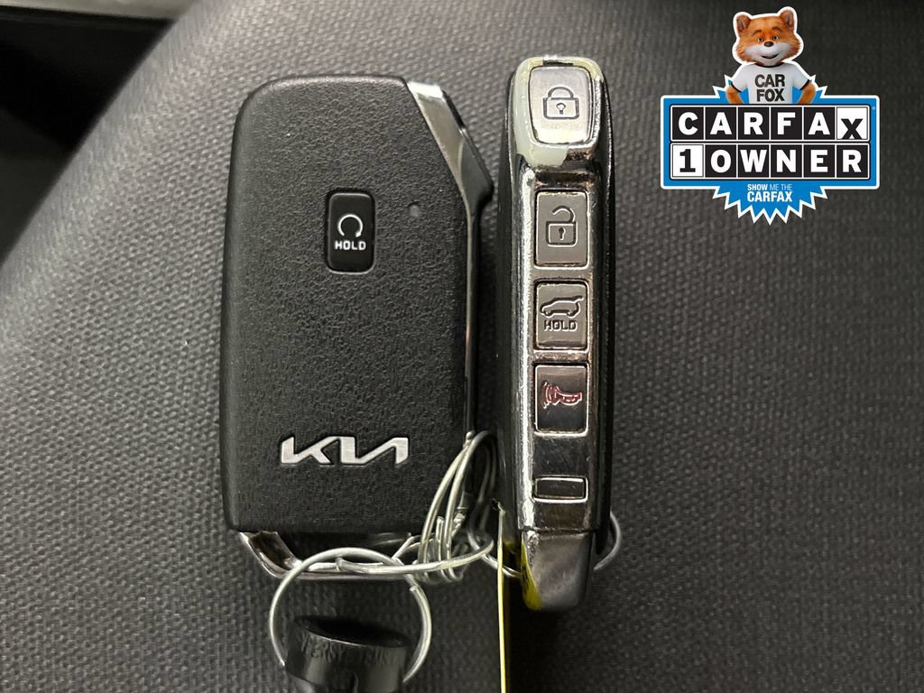 Used 2022 Kia EV6 Wind RWD image 34