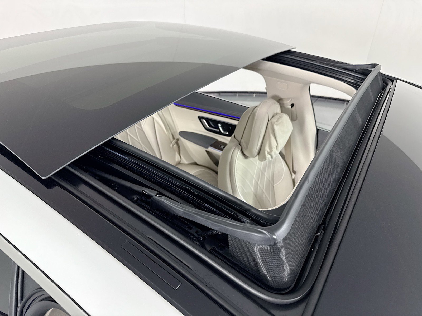 New 2026 Mercedes-Benz EQS 580 4MATIC Sedan image 21