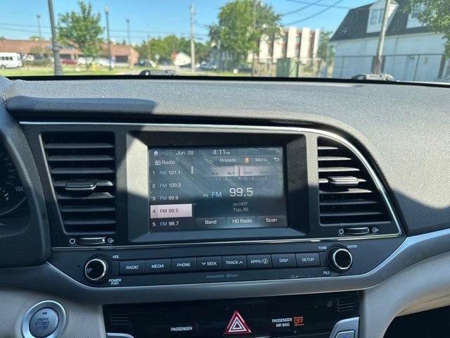 Used 2017 Hyundai Elantra SE w/ SE A/T Tech Package 03 FWD image 12