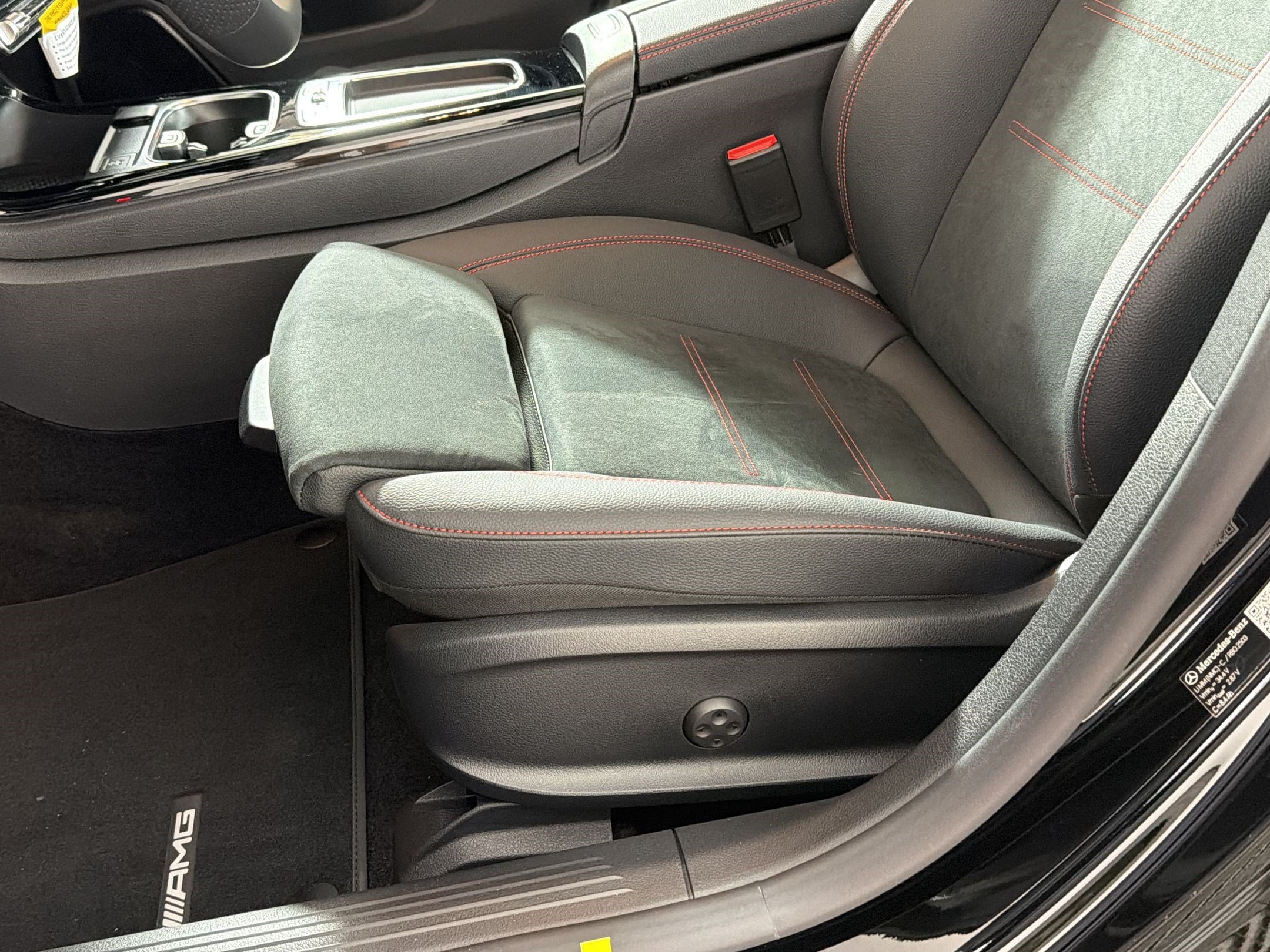 New 2026 Mercedes-Benz CLA 250 4MATIC image 14