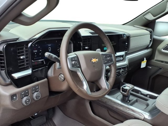New 2026 Chevrolet Silverado 1500 LTZ w/ LTZ Convenience Package II AWD/4WD image 21