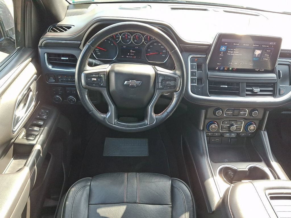 Used 2021 Chevrolet Suburban RST w/ Luxury Package AWD/4WD image 2